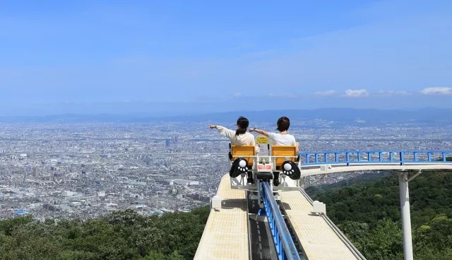生駒山上遊樂園攻略：造型纜車時間、門票票價、交通與必玩設施一次看