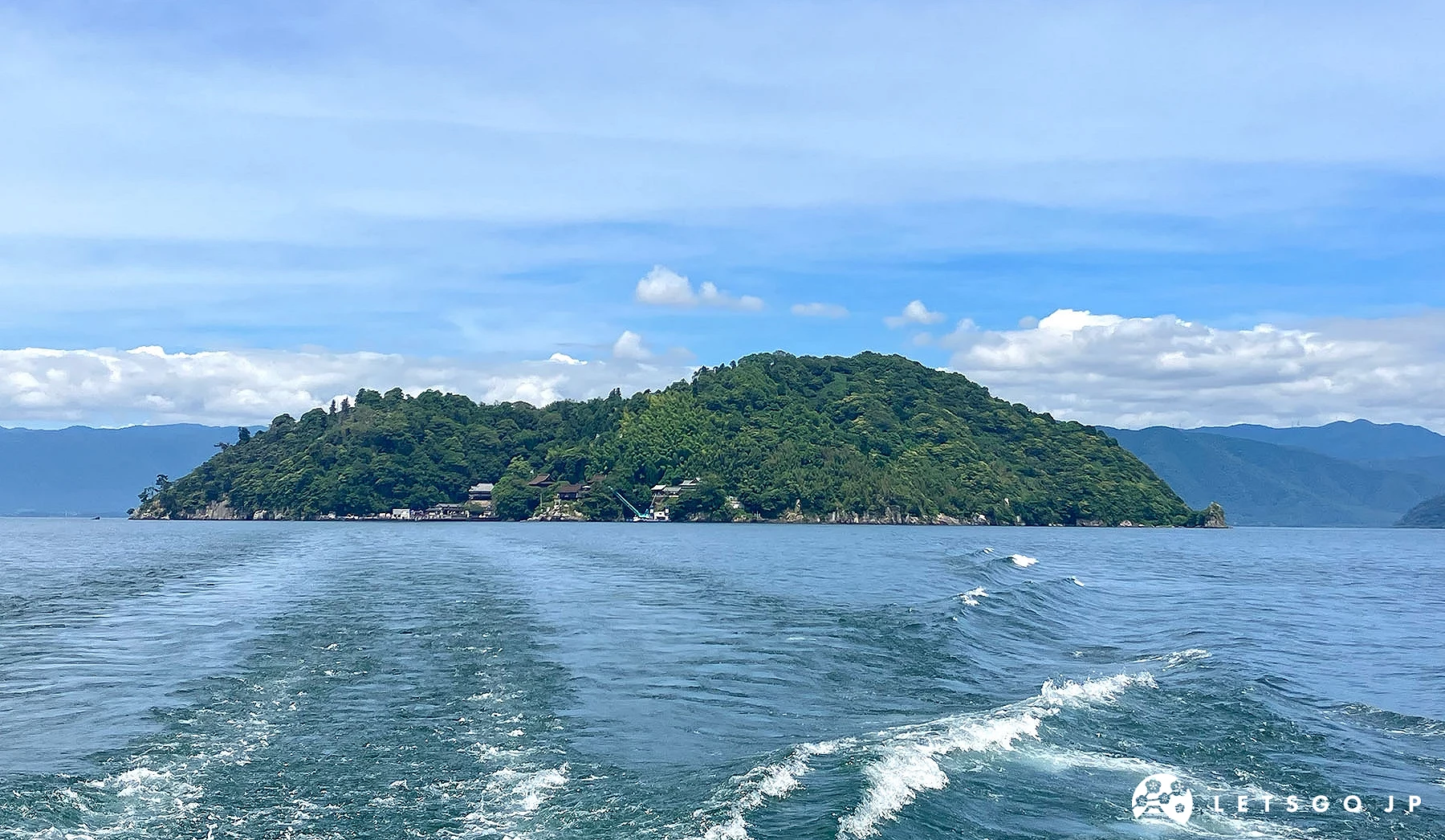 琵琶湖上的「竹生島」