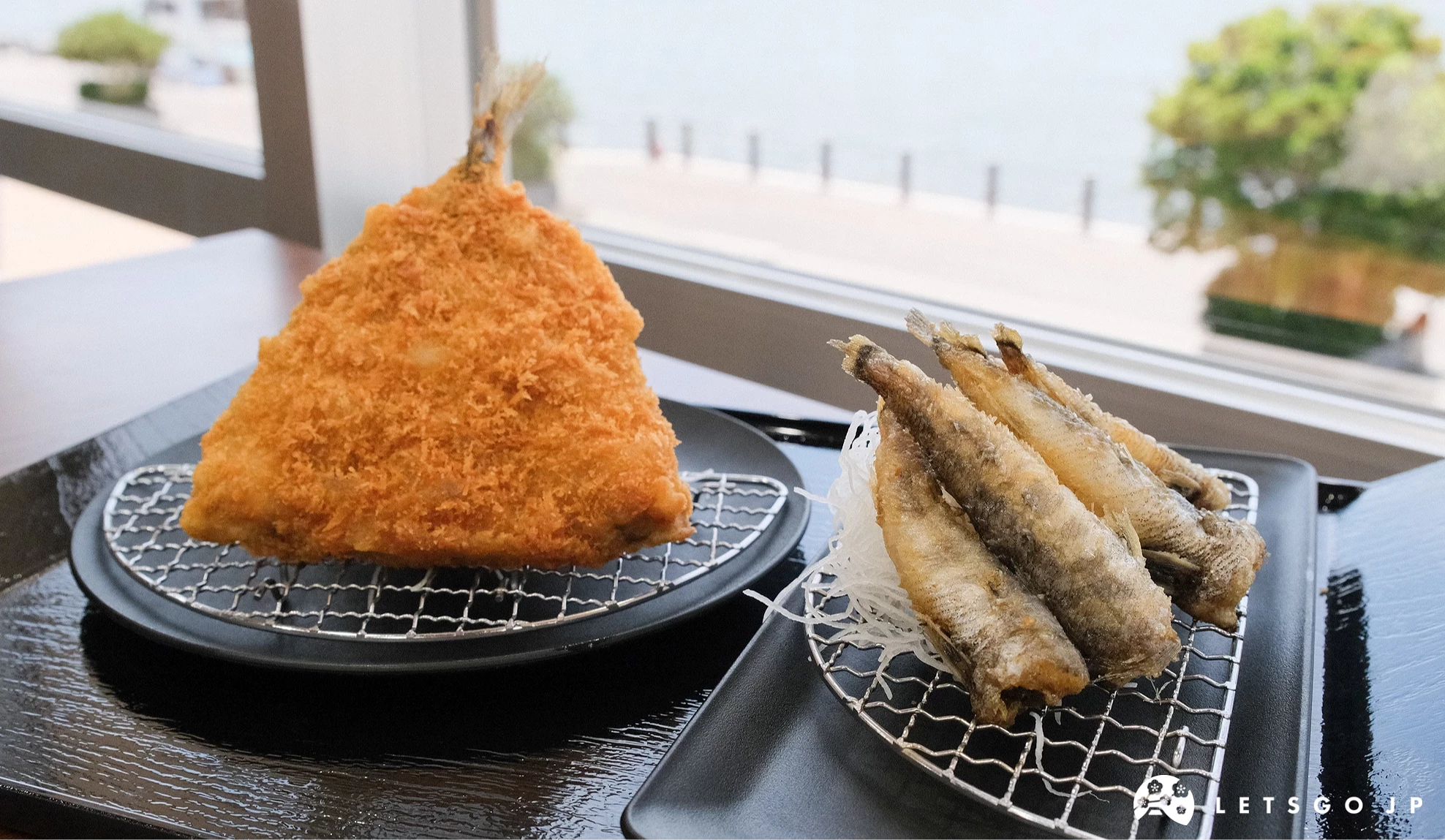 炸竹莢魚與炸目光魚