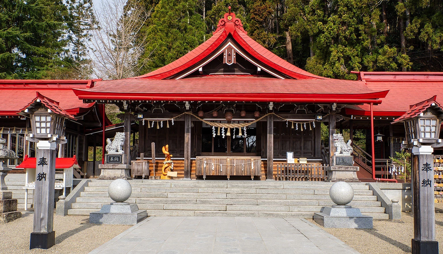 金蛇水神社本殿
