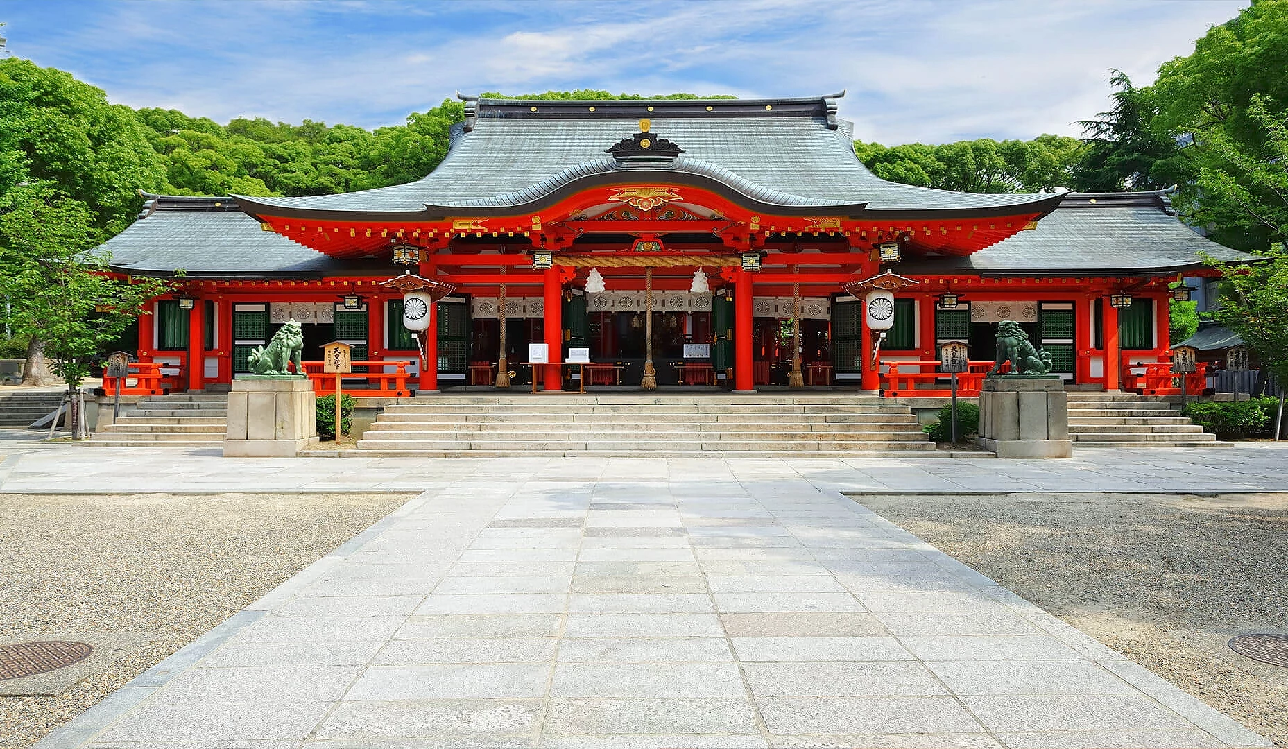 生田神社境內及本殿