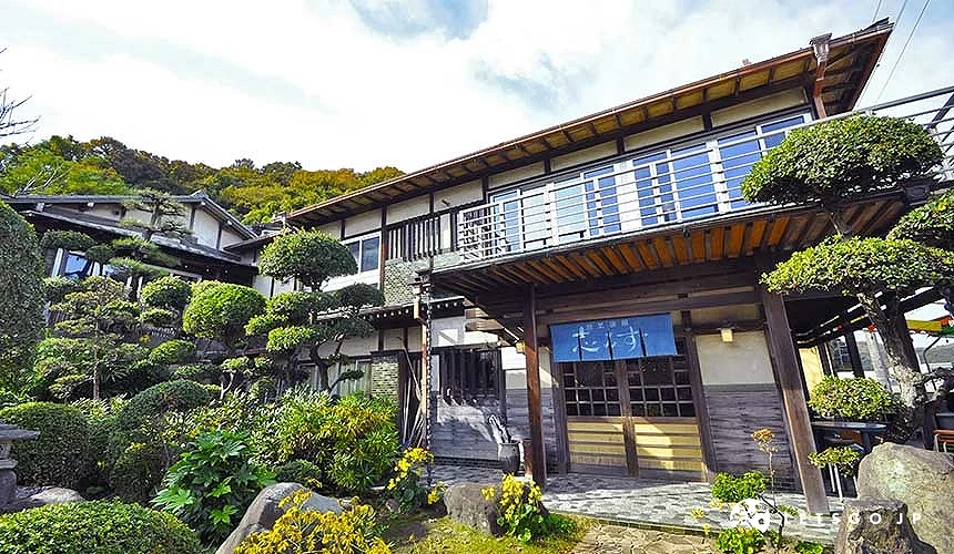 日式風格民宿與庭院