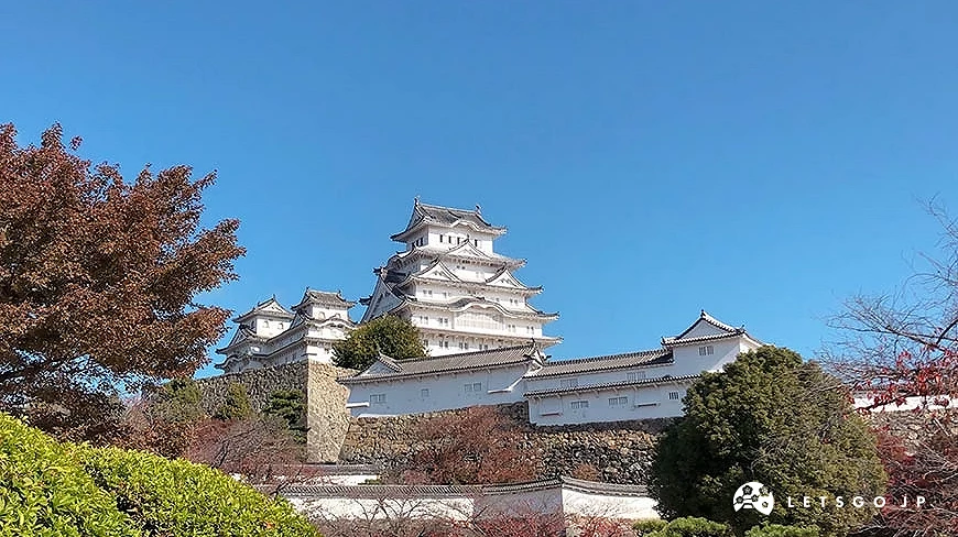 從姬山公園眺望的姬路城