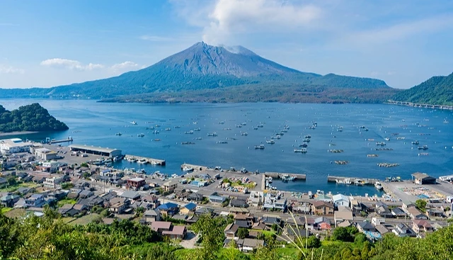 遠眺櫻島火山