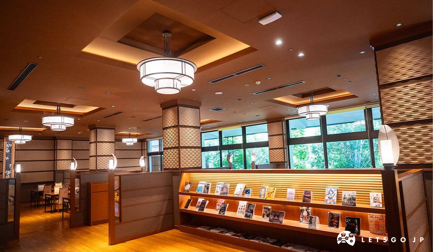 「Library Lounge」備有眾多書籍,度過一整天也不會無聊