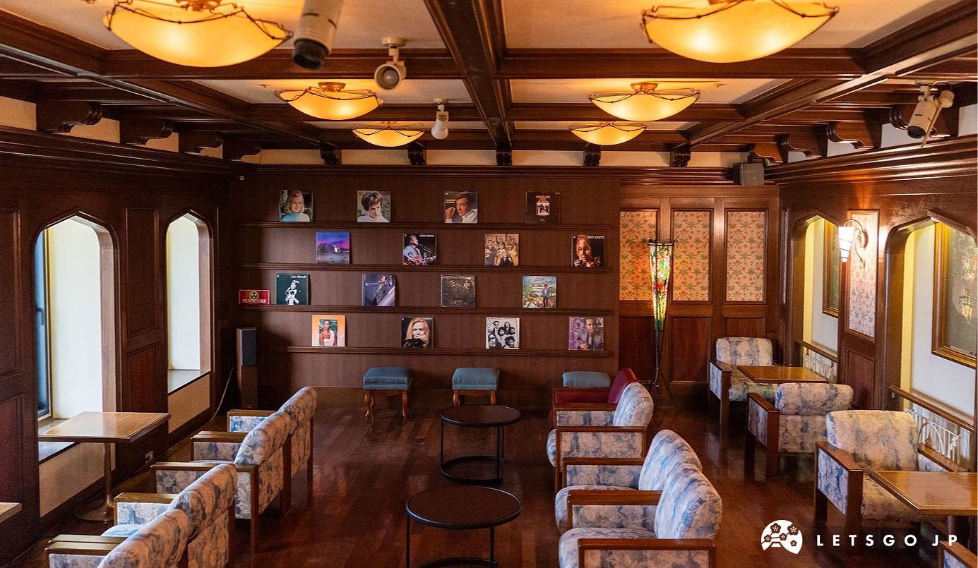 「Bar Lounge」可播放黑膠唱片,感覺復古