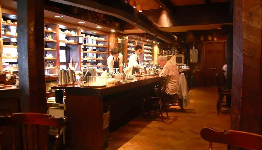 皇琲亭店內