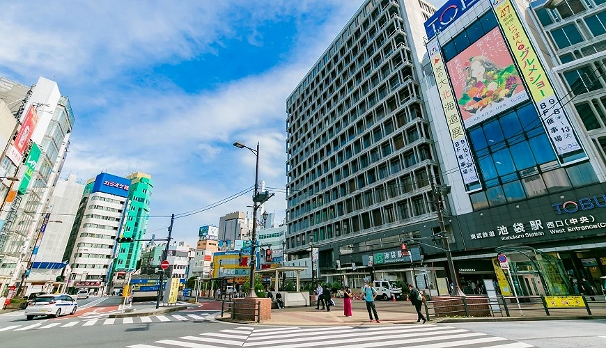 池袋西口