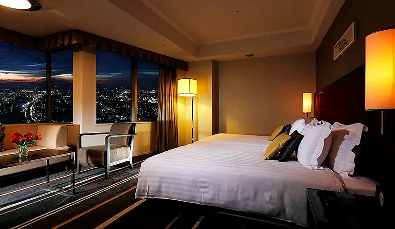 金澤日航酒店可以觀賞夜景的豪華雙床房