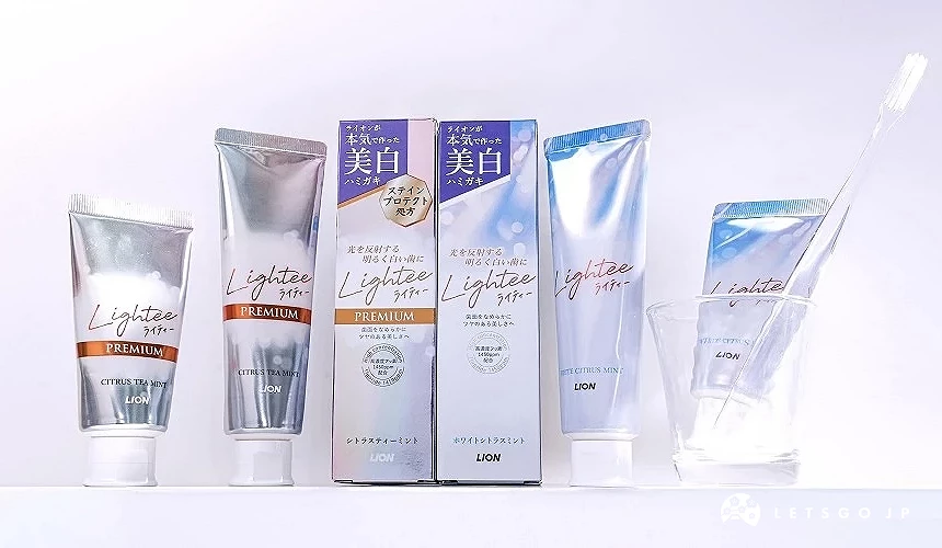 Lightee 標準款與 Premium 款各有兩種尺寸
