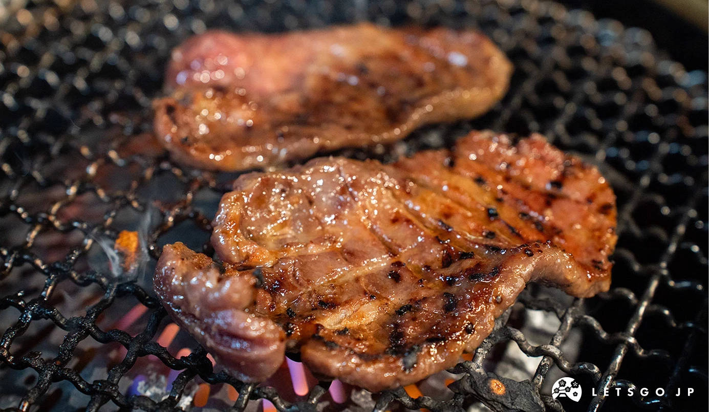 味噌牛舌以仙台味噌調味,醬香濃郁