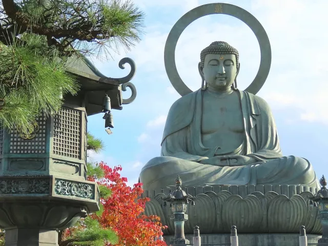 高岡景點推薦：瑞龍寺參拜、看大佛與吃美食，哆啦A夢的故鄉完全攻略！ 的縮圖