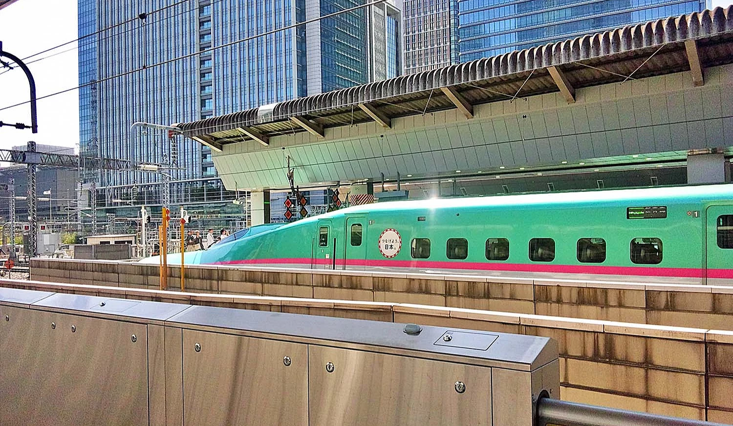 東京站的東北新幹線月台