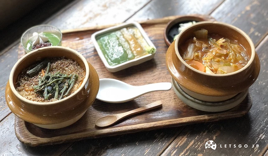 山菜釜飯和蕃茄水炊雞湯