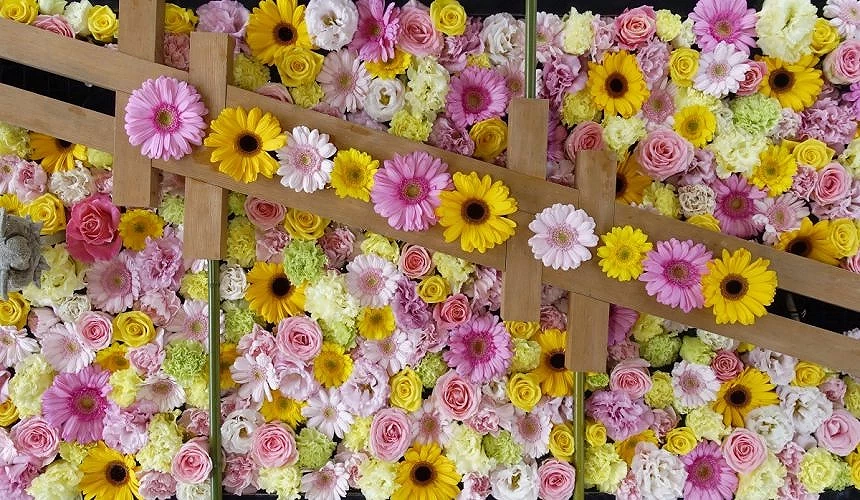 帶廣神社知名「花手水」