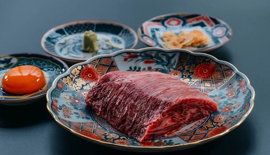 大塊橫膈膜肉與佐料