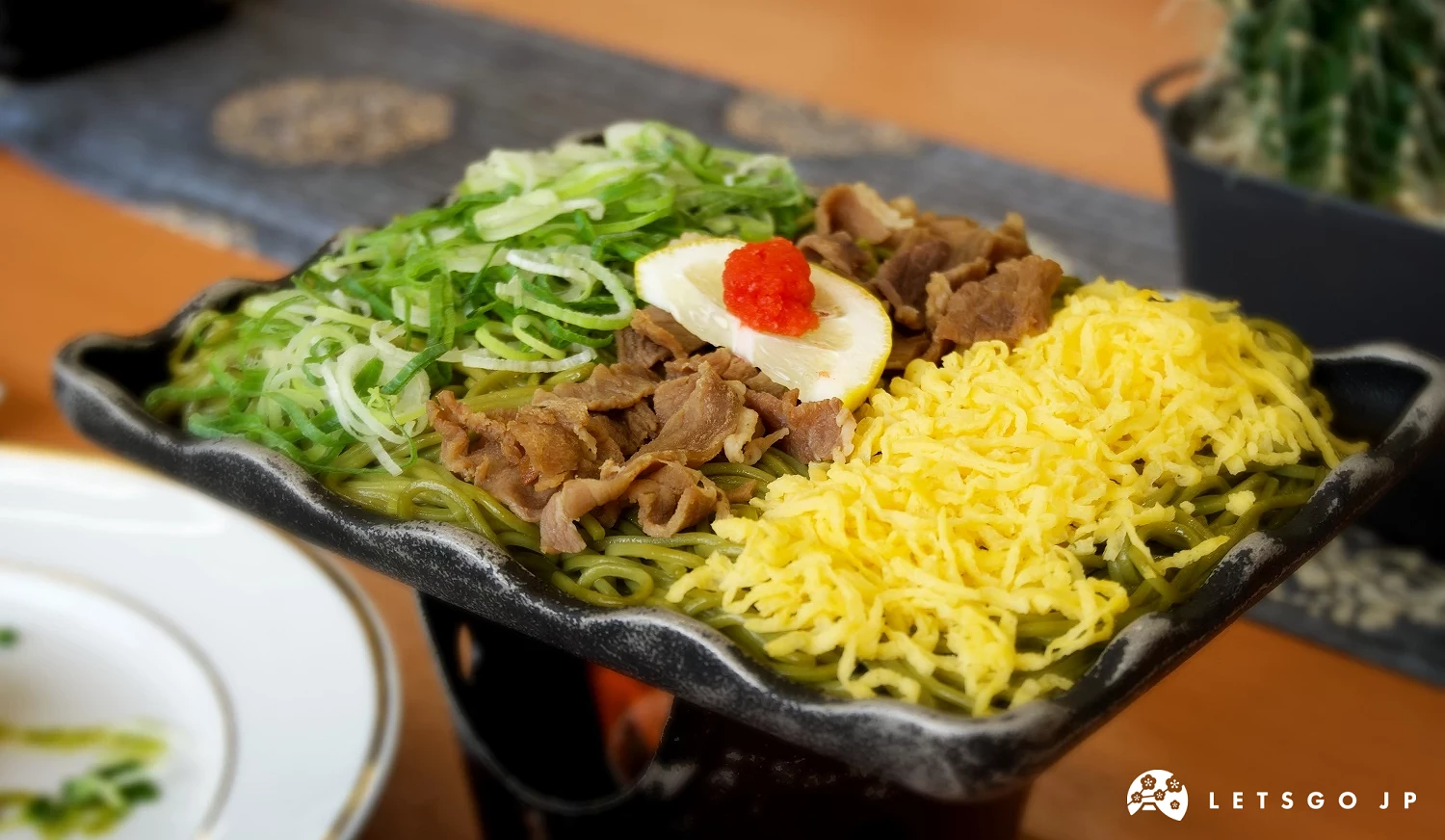 瓦片蕎麥麵