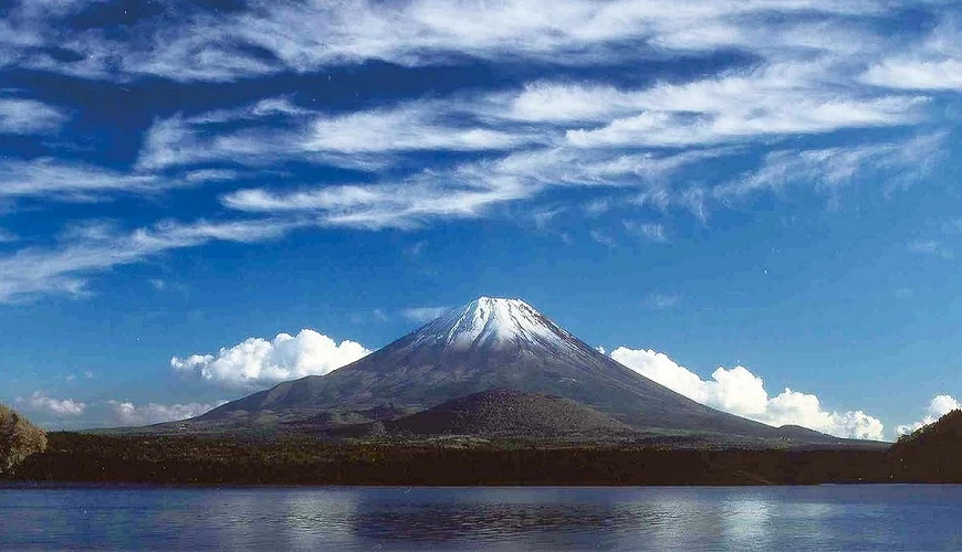 他手合濱眺望富士山的景色