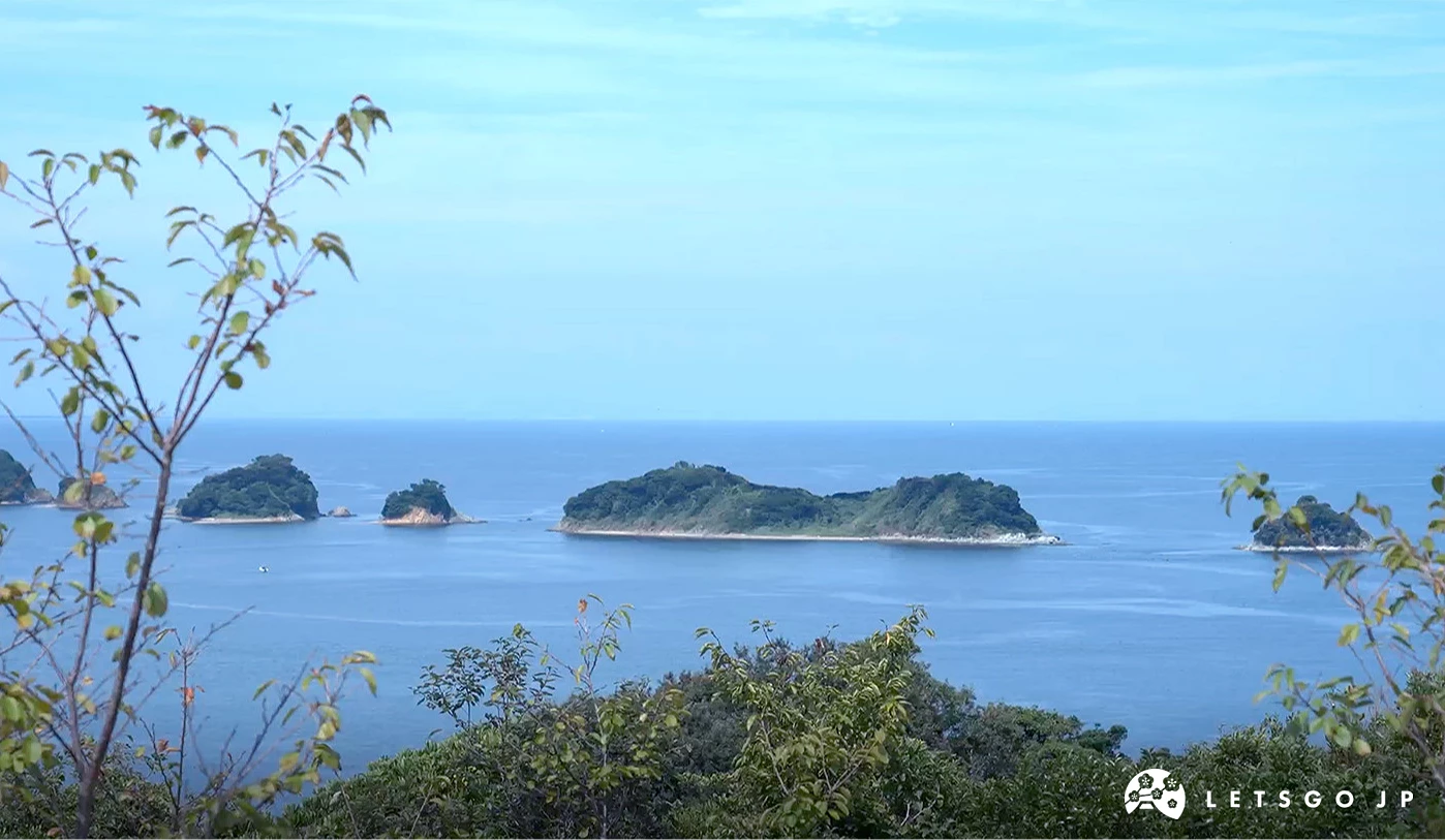 從「海豚島」的展望台眺望海景與小島
