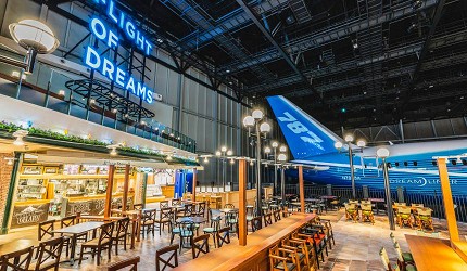 新特麗亞中部國際機場「SEATTLE TERRACE」區域