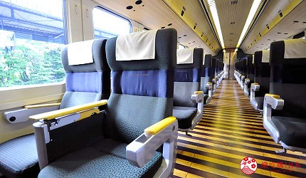 jr九州觀光列車由布院之森內部