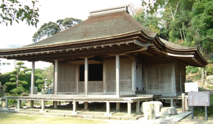 國寶.金蓮寺彌陀堂