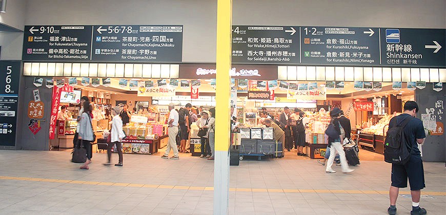 JR岡山站驗票閘口入站
