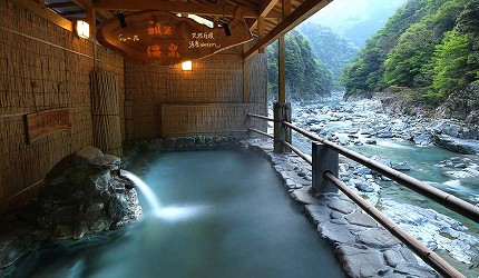 四國自由行搭乘觀光巴士「KOTOBUS IYA VALLEY」前往德島祖谷享受秘境溫泉