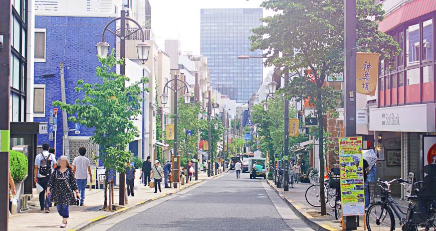 日本自由行東京神樂坂必訪景點赤城神社由隈研吾設計