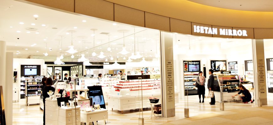 ISETAN MIRROR有超過40個國際彩妝品牌