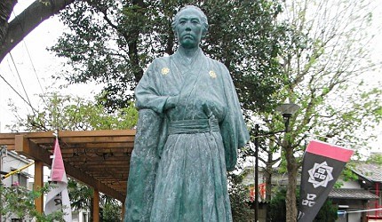 年輕的坂本龍馬像