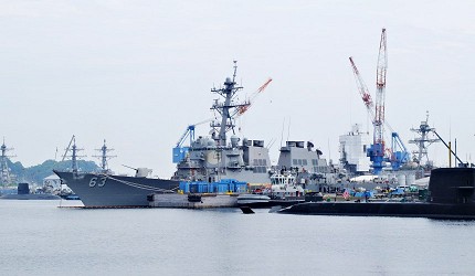 從「Verny公園」可眺望對岸的軍港