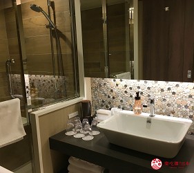 輕井澤住宿輕井澤飯店輕井澤住宿推薦輕井澤十字酒店輕井澤飯店推薦輕井澤小木屋輕井澤住宿平價輕井澤住宿推介東京輕井澤住宿輕井澤民宿推薦輕井澤推薦住宿輕井澤西館小木屋輕井澤便宜住宿輕井澤平價住宿輕井澤酒店推介推薦輕井澤住宿小木屋輕井澤住宿親子輕井澤住宿推薦輕井澤酒店推介星野溫泉蜻蜓之湯小木屋酒店親子平價飯店滑雪酒店輕井澤十字酒店介紹文章文青旅店「Hotel Grand Vert」的旅店房間浴室照片