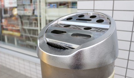 日本部分的便利店會設置在店外的煙灰缸