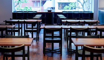 日本東京站10分鐘就到的酒店DDD HOTEL內的workplace